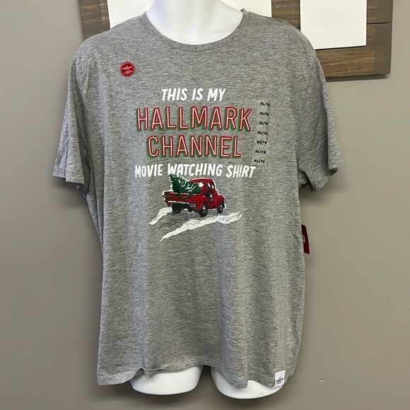 Hallmark Women’s Heather Grey I Love Hallmark Channel Christmas T-Shirt- XL - Picture 1 of 11
